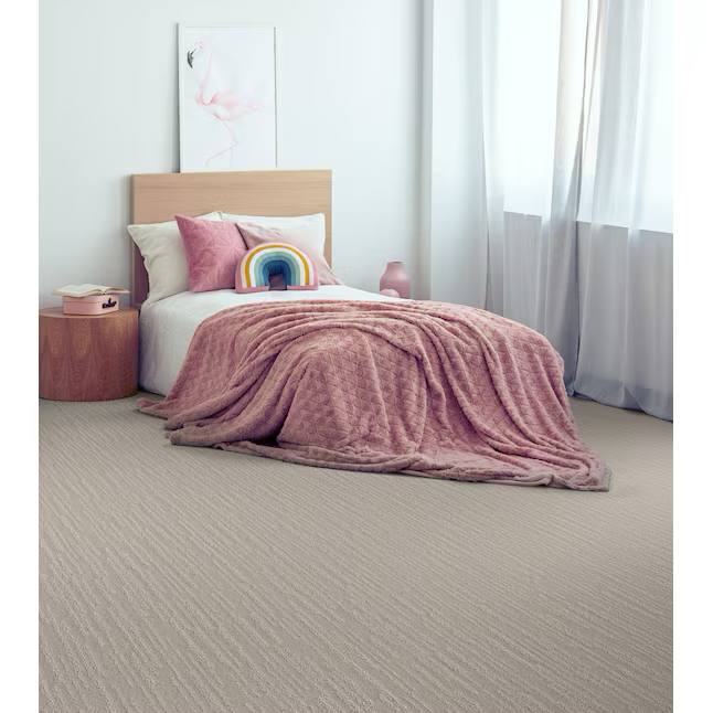 STAINMASTER PetProtect Weekend Retreat Polar Off-white 39-oz sq yard Nylon Pattern Indoor Carpet
