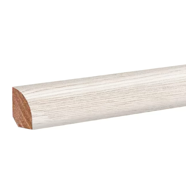 Project Source Blanco o cera Cuarto de vuelta de madera laminada de 0,62 pulgadas de alto x 0,75 pulgadas de ancho x 94,5 pulgadas de largo