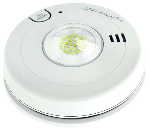 First Alert BRK 7020BSL Detector de humo para personas con discapacidad auditiva cableado con luz estroboscópica LED